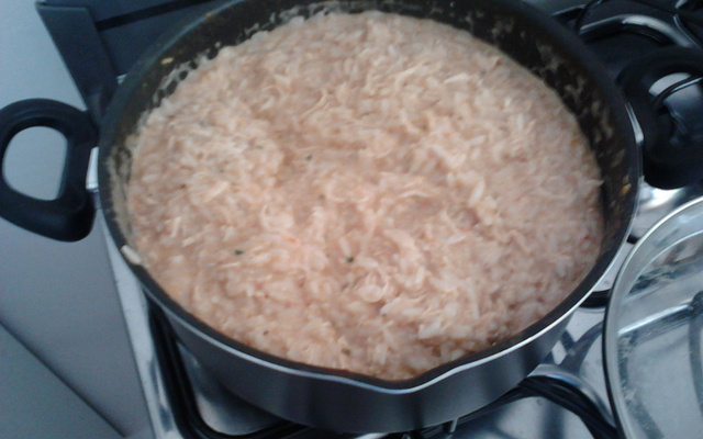 Risoto de frango com creme de leite
