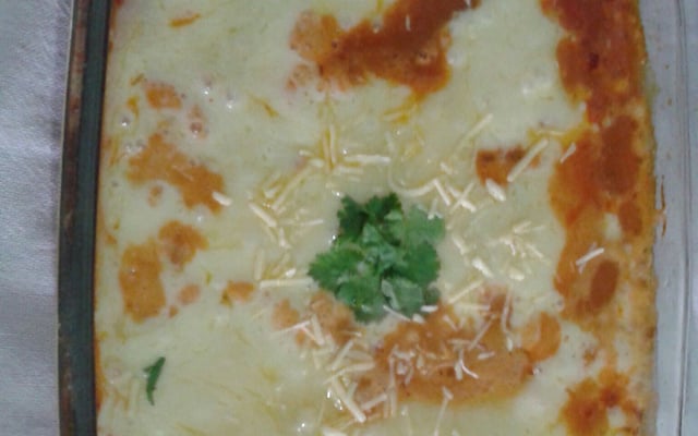 Peito de frango ao forno com requeijão