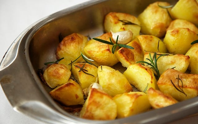Batata rústica com alecrim