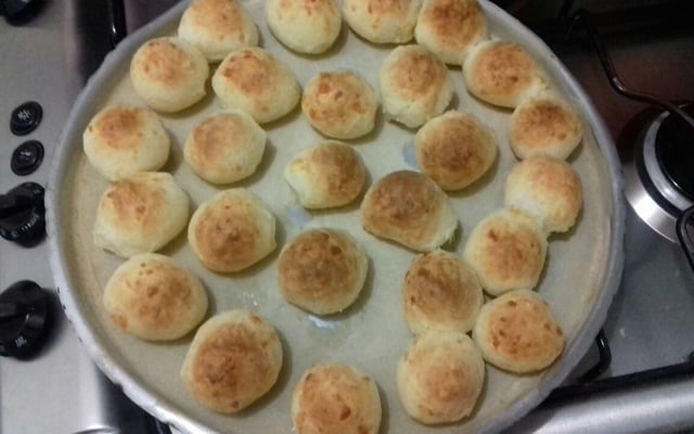 Pão de queijo caseiro