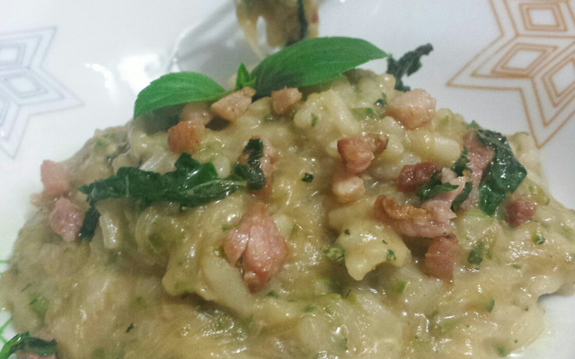 Risoto de abobrinha e iogurte