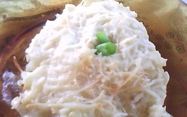 Batata inglesa ao molho branco