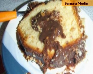 Bolo de laranja com chocolate fofíssimo