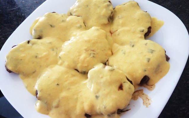 Medalhão de Filé Mignon ao Molho de Mostarda