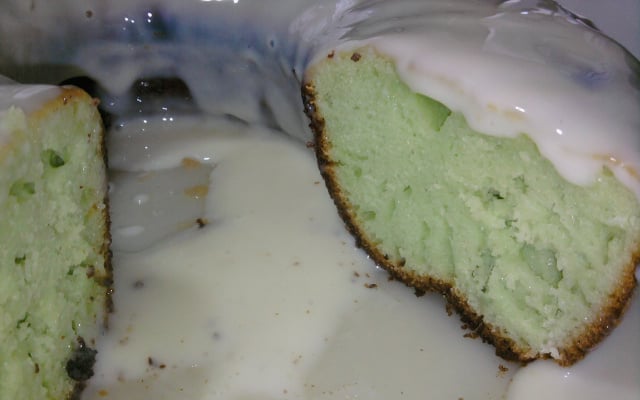 Bolo verde de limão