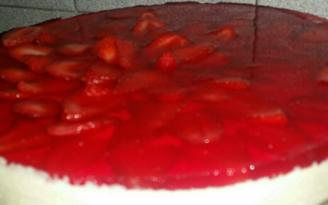 Torta gelada de morango