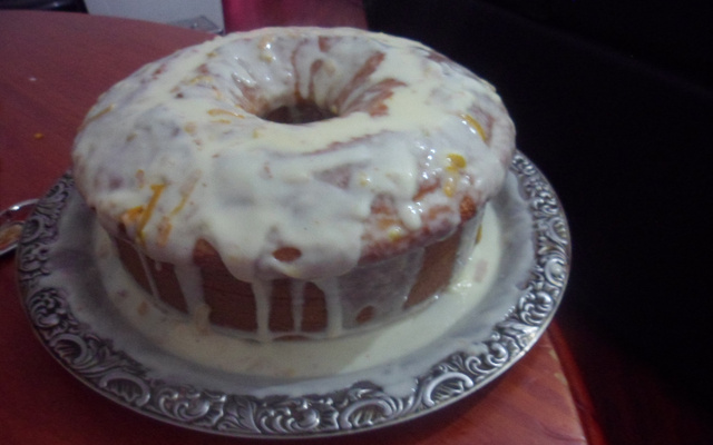 Bolo de laranja com casca fácil