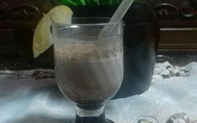 Smoothie de maçã com chocolate
