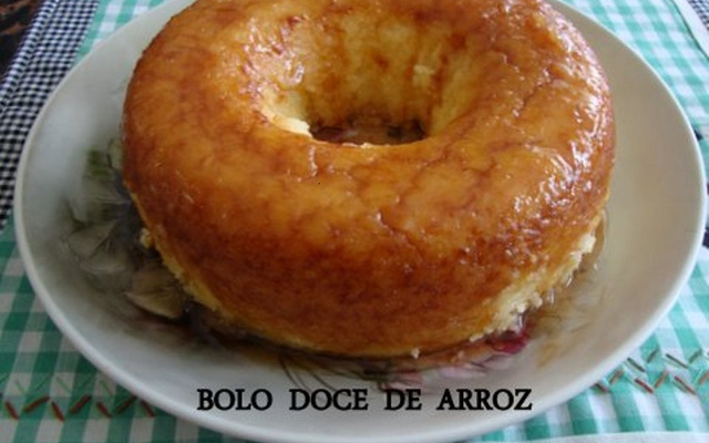 Bolo doce de arroz do Lúcio Cezar