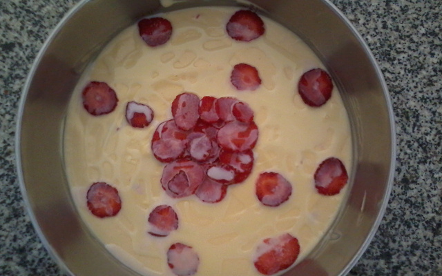 Mousse de pêssego com morango