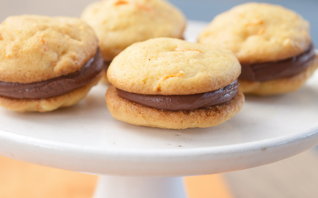 Whoopie de cenoura com chocolate