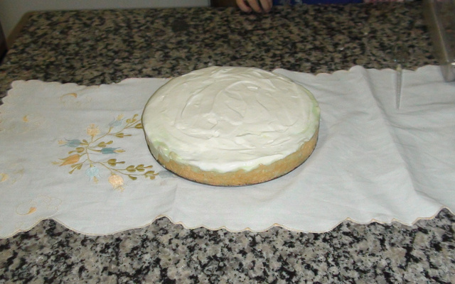 Torta mousse de limão