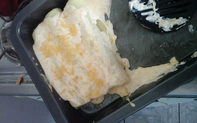 Panqueca com frango ao molho