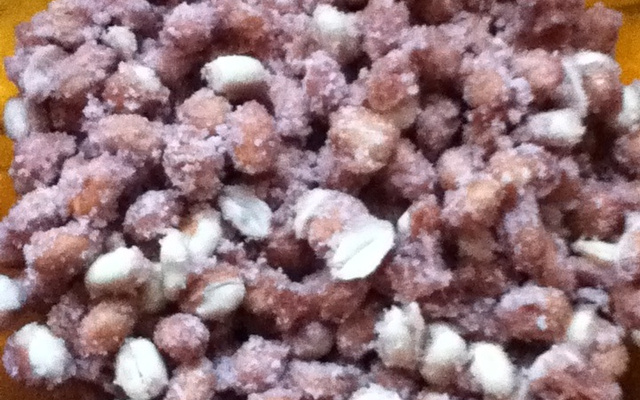 Cri cri (Amendoim açucarado)