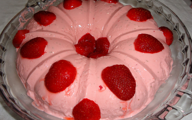 Mousse de Morango By (O Nanica)