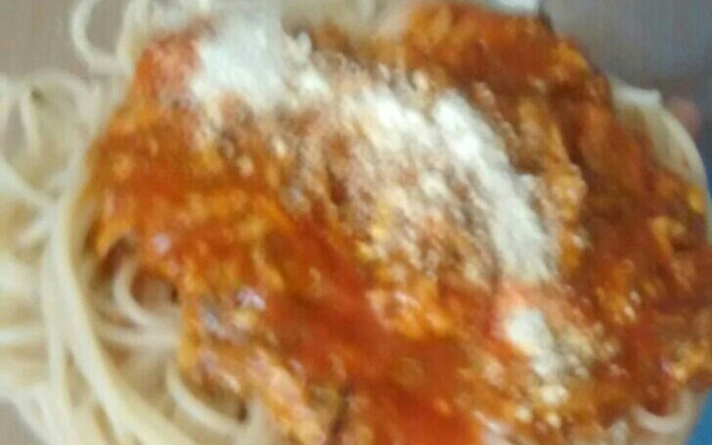 Macarrão ao molho especial de sardinha