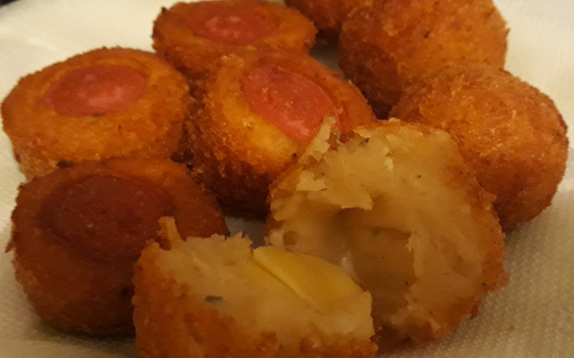 Bolinha de queijo