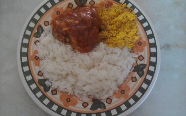 Frango ao molho de tomate