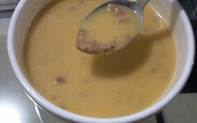 Creme de milho com calabresa