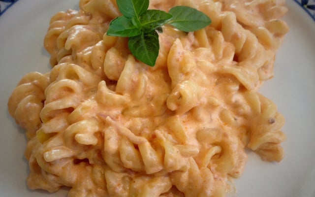 Macarrão com requeijão