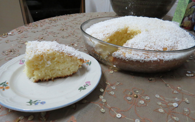 Bolo de coco prático