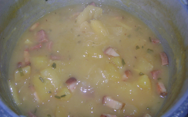 Sopa de mandioca da Dona Izaura