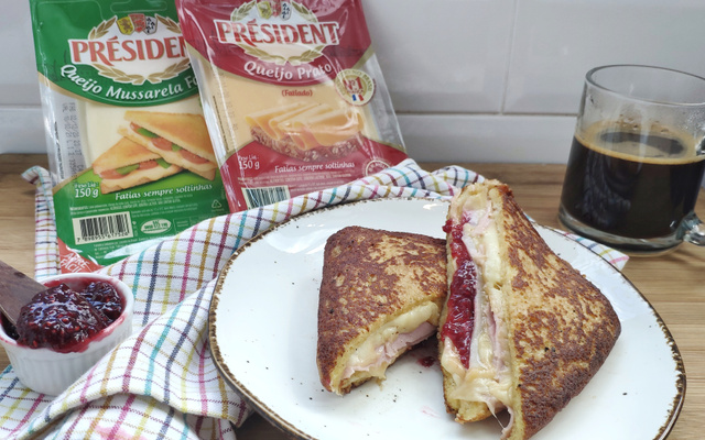 Sanduíche Monte Cristo