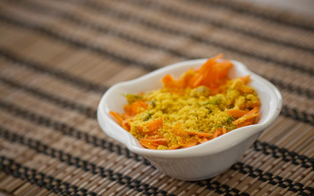 Farofa  de cenoura