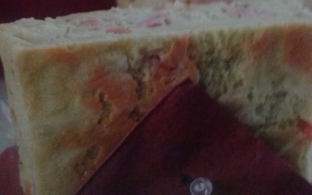 Lanche prático com mortadela e queijo