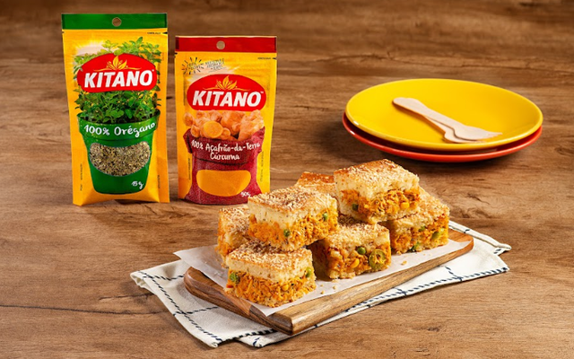 Torta caipira com orégano e açafrão da terra