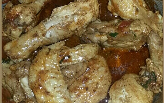 Frango ensopado bem simples