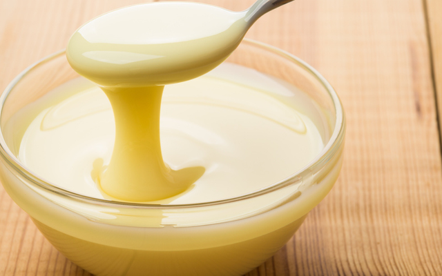 Leite condensado caseiro