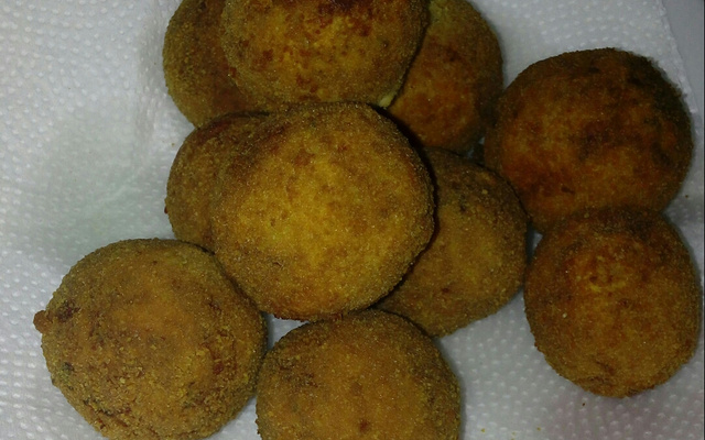 Bolinhos de baião de dois