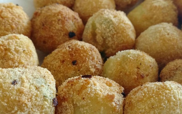 Bolinho de batata com peixe