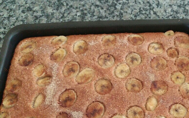 Bolo integral de banana com aveia