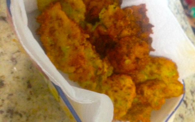 Bolinho de arroz com abobrinha