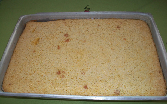 Bolo de milho verde com coco ralado