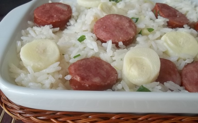 Arroz com palmito e calabresa