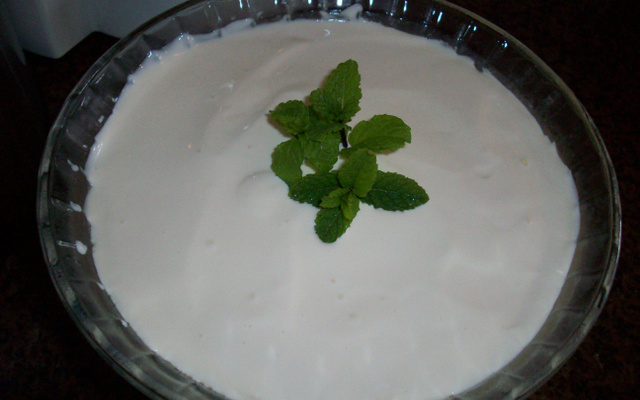 Sobremesa tropical de abacaxi