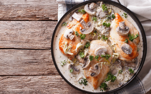Frango ao Creme de Champignon