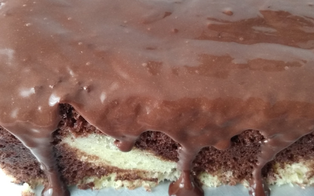 Pão de ló mesclado de micro-ondas