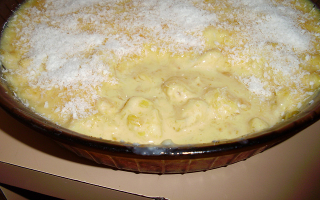 Creme de abacaxi em pedaços