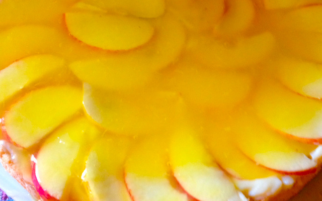 Torta de Maça e Morango