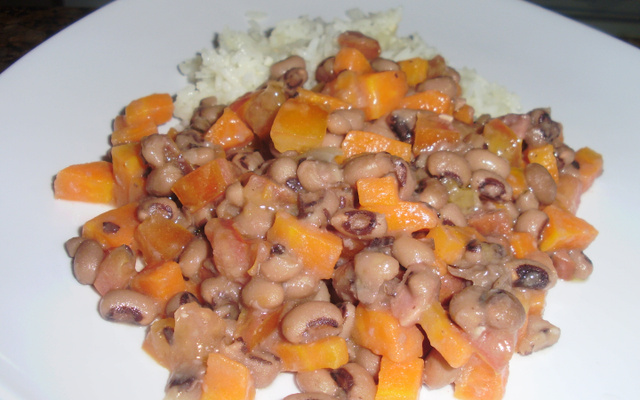 Salada feriadão de feijão fradinho