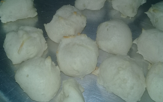 Bolinho de polvilho de colher