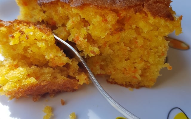 Bolo de laranja e cenoura