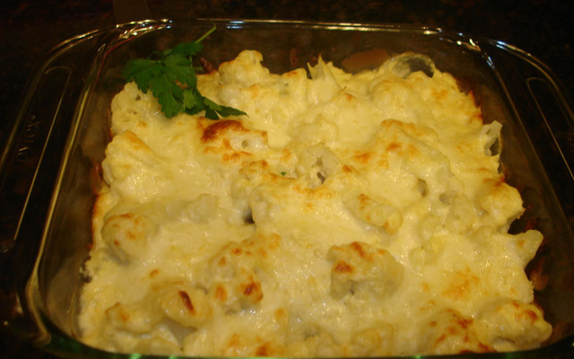 Filé de frango com couve flor ao forno