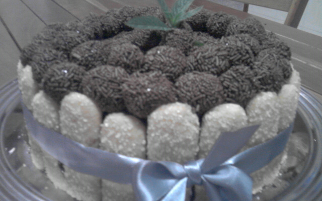 Bolo de brigadeiro especial