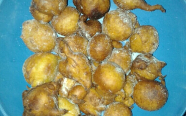 Bolinho de chuva fácil e rápido