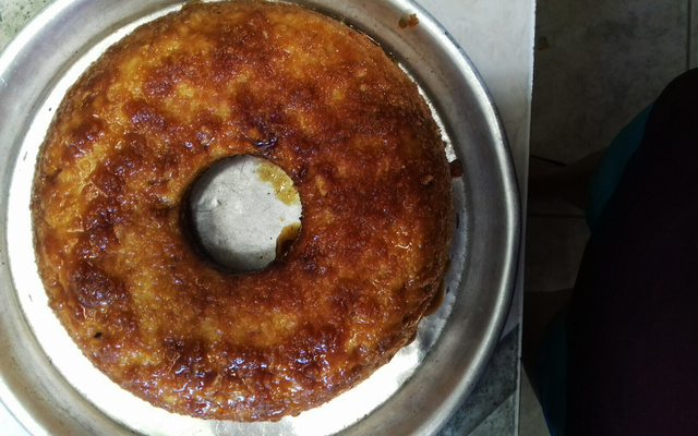 Bolo de mandioca caramelizada